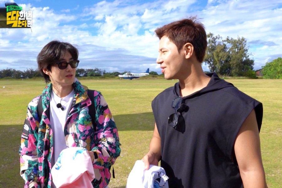 Besties in Wonderland